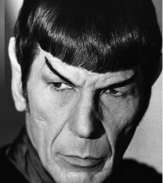 O �r. Spock / Leonard Nimoy ����� ��� 83 ��� ��� ��� - �������