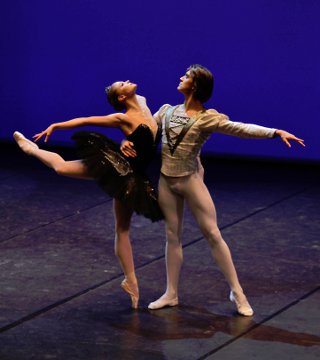 Grigorovich Ballet - � ������ ��� Bolshoi ��� ������ B&#&#&#1072;;;dminton - �������