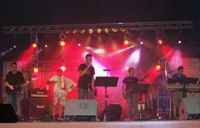 Click       
 ============== 
enallax band live
  &  band
 : enallax enallaxband panagiotis dovas    band live 