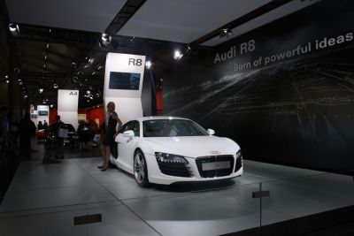 Click ��� �� ��� ����� �� ������ �������
 ============== 
Audi R8
Audi R8
������ �������: Audi R8