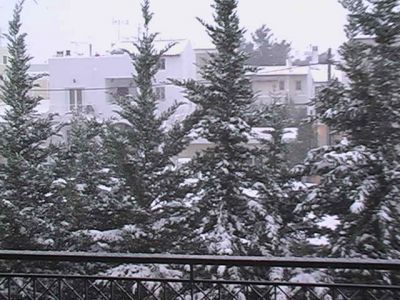 Click για να την δείτε σε μεγάλο μέγεθος
==============
Βρηλίσια
Και από το μπαλκόνι η θέα στον κήπο είναι μαγευτική (ειδικά αν από μέσα παίζει τζάκι και ζεστός καφές)..
Λέξεις Κλειδιά: Μελίσσια Βριλήσια χιόνι Click για να την δείτε σε μεγάλο μέγεθος
==============
Βρηλίσια
Και από το μπαλκόνι η θέα στον κήπο είναι μαγευτική (ειδικά αν από μέσα παίζει τζάκι και ζεστός καφές)..
Λέξεις Κλειδιά: Μελίσσια Βριλήσια χιόνι