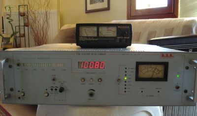 Click για να την δείτε σε μεγάλο μέγεθος
==============
231 rvr stereo exciter
πηρα κι αλλο pll , ιταλικο αυτη την φορα, ετσι γιατι καλη η ποσοτητα, να δω και την ποιοτητα
Λέξεις Κλειδιά: RVR Stereo Exciter FM broadcast PLL Radio Click για να την δείτε σε μεγάλο μέγεθος
==============
231 rvr stereo exciter
πηρα κι αλλο pll , ιταλικο αυτη την φορα, ετσι γιατι καλη η ποσοτητα, να δω και την ποιοτητα
Λέξεις Κλειδιά: RVR Stereo Exciter FM broadcast PLL Radio