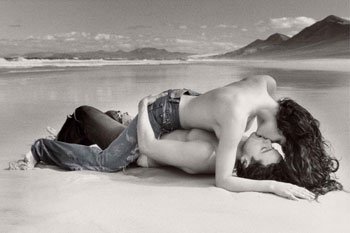 Beach love
LovE
 : Beach love